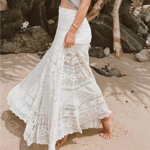 FREE PEOPLE / NWT TOFU IVORY REBEL CROCHET MAXI LONG SKIRT XS - Picture 6 of 9